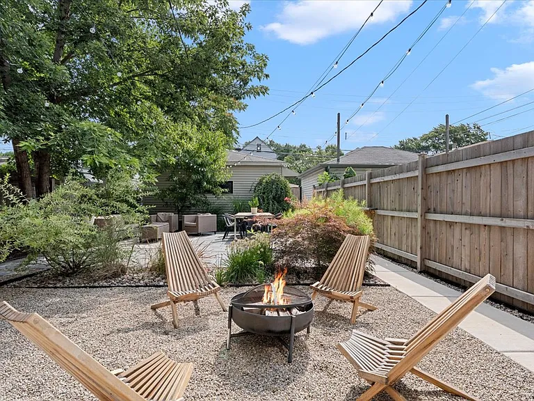 3247 N Central Park Ave #2 — Photo 35
