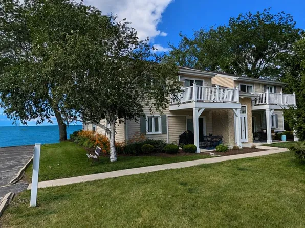 459 N Lake Pine Dr APT 2, Lakeside Marblehead, OH 43440