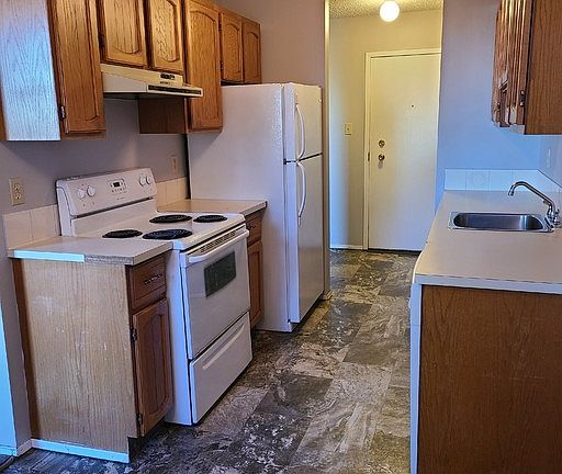 3rd image of 3610 43rd Ave NW #313