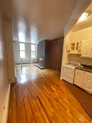 Rented by Best Apartments North Inc | media 35