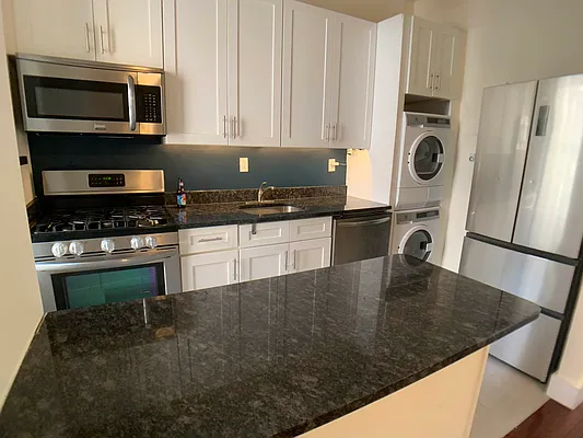 Rented by EXR | media 3