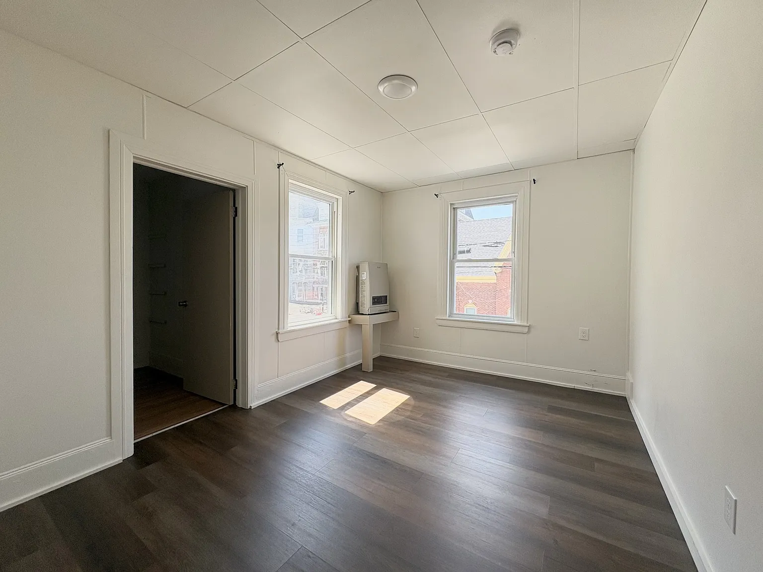 3 bed, $1,950 — Photo 4