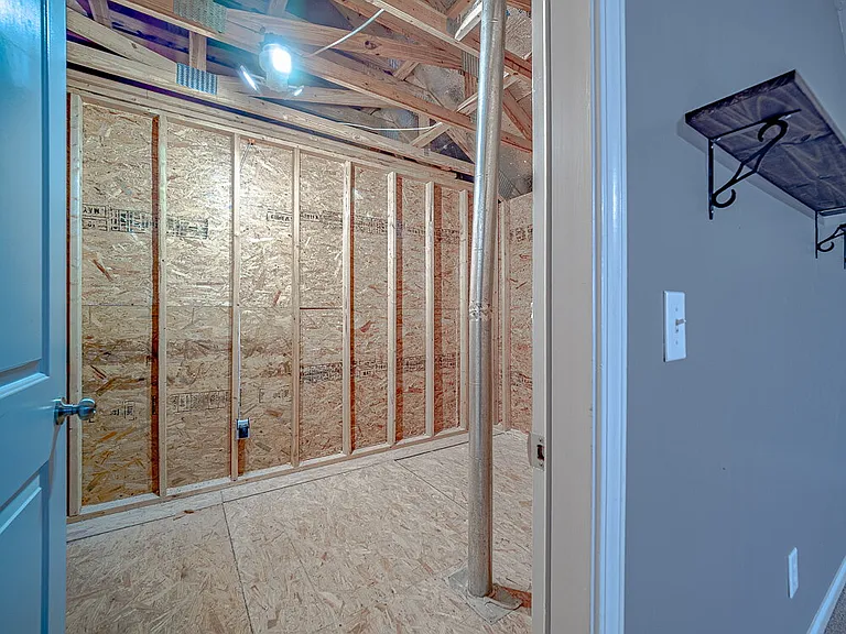 1586 Ruger Dr — Photo 55