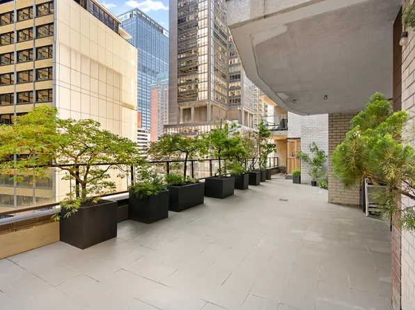 159 West 53rd Street image 3 of 16