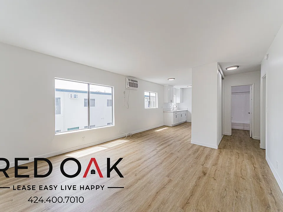 5233 Tilden Ave #8