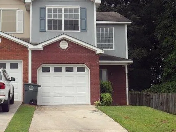 114 Woodmere Dr, Enterprise, AL 36330