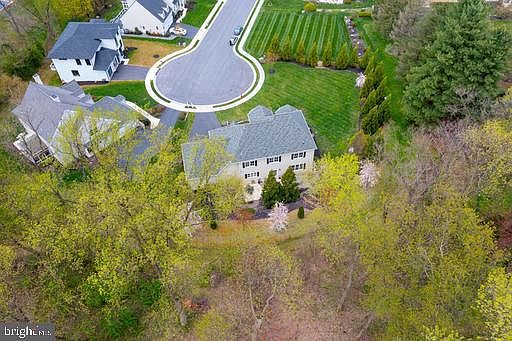 2nd image of 380 Spring Haven Dr