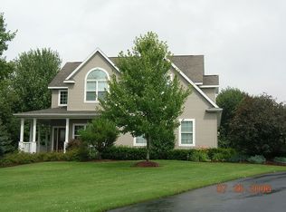 4718 Sunflower Ridge Dr NE, Ada, MI 49301