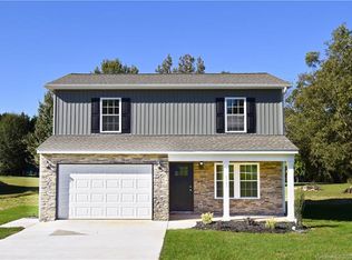 1264 26th Ave NE, Hickory, NC 28601