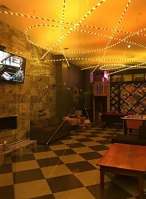 Rented by Manhattan Management LLC | media 74