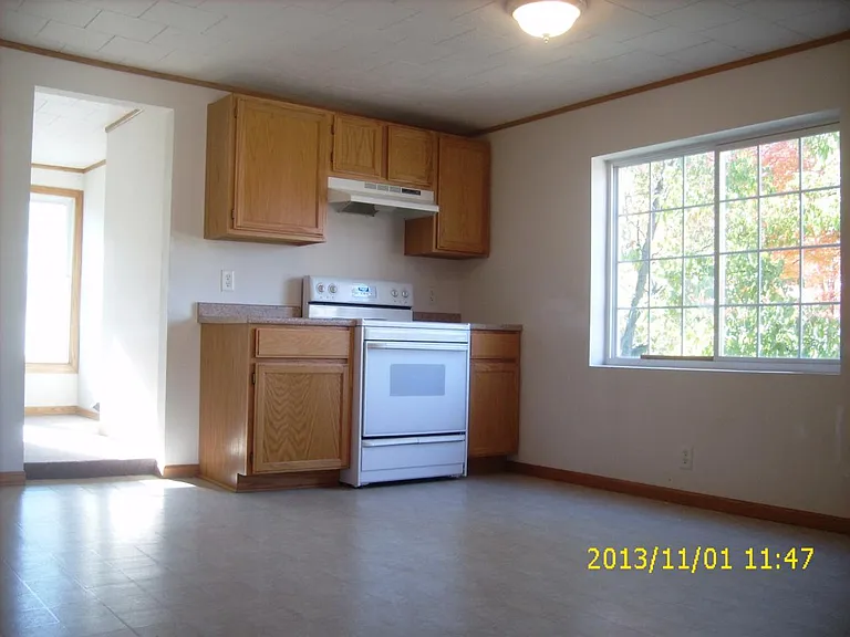 103 Paul Ave S #103 — Photo 7