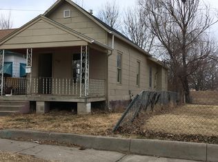 1618 SE 3rd St, Topeka, KS 66607