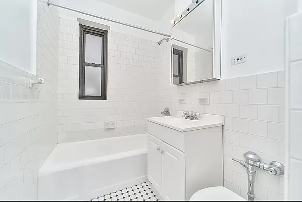 Rented by Living New York | media 17