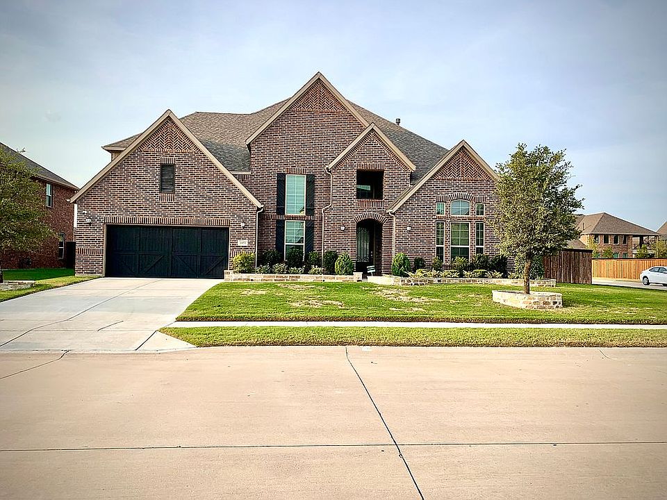 2nd image of 1651 Winchester Dr