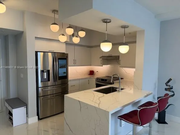 888 S Douglas Rd #15-PENTHOUSE, Miami, FL 33134