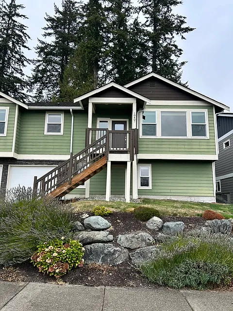 18407 Hawksview Dr — Photo 1