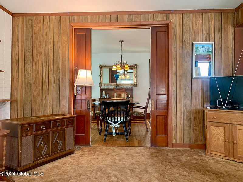 5th image of 813 Gerling Street