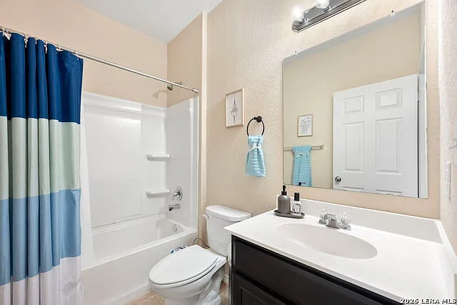 8722 Buggy Ln — Photo 19