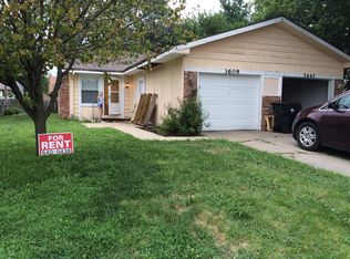 3609 SW Atwood Ave, Topeka, KS 66614