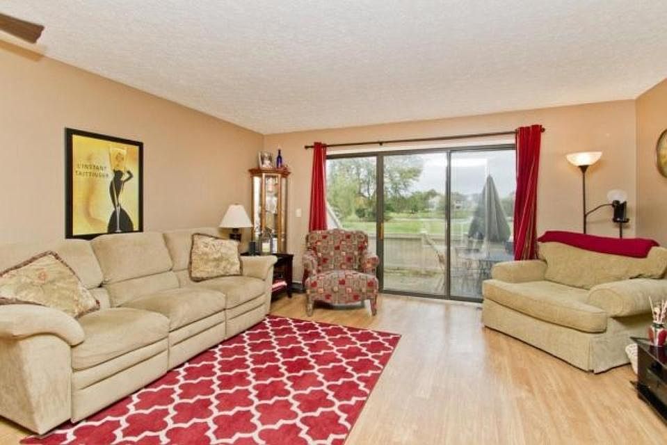 1st image of 7558 Stone Lake Dr