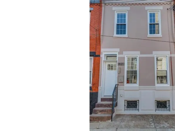 1820 Fernon St, Philadelphia, PA 19145