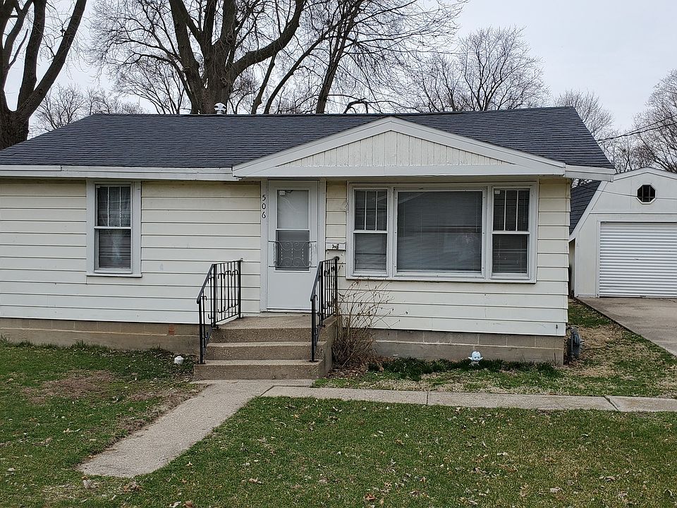 1st image of 506 Pleasant St