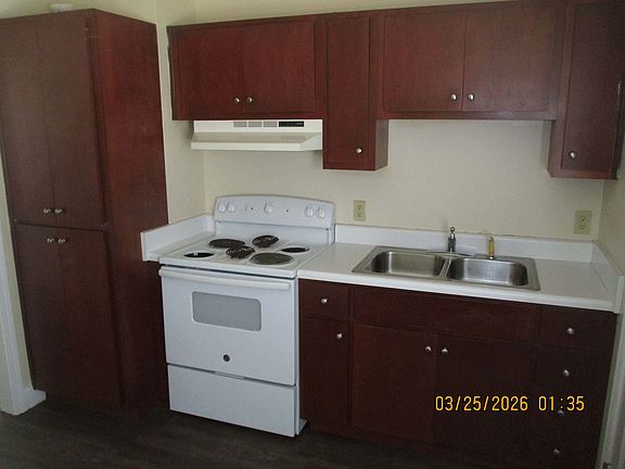 2nd image of 1505A Palmyra Rd