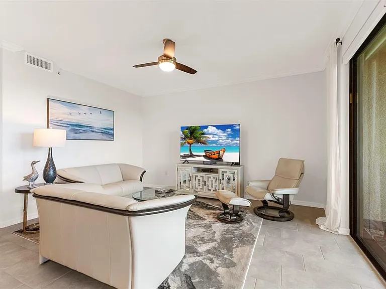 5721 Palmer Cir #103 — Photo 8