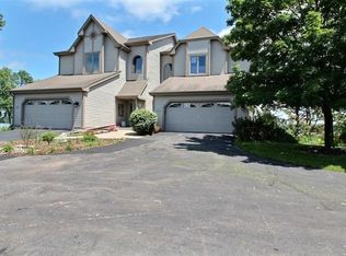 N24W30377 Crystal Springs Dr, Pewaukee, WI 53072