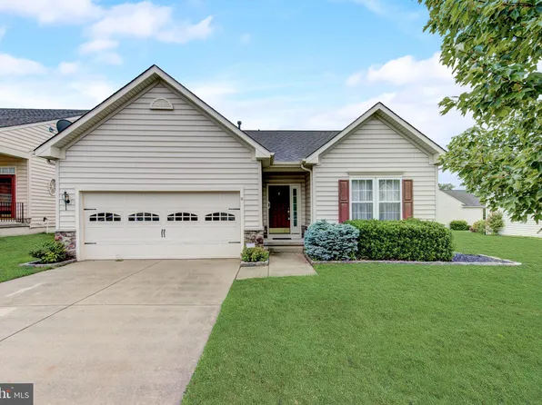 6 Simpkins Ln, Pemberton, NJ 08068