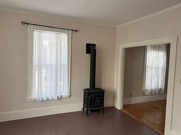 2nd image of 23 Orange St