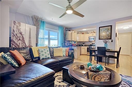 3rd image of 70 S Munn Ave APT 702