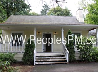 1818 SW Orchard St, Seattle, WA 98106