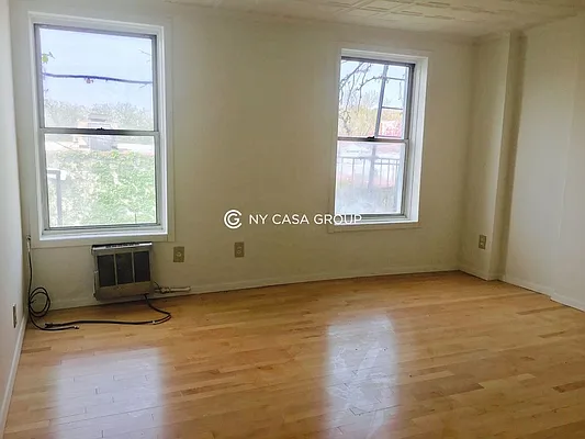 Rented by NY Casa Group | media 38