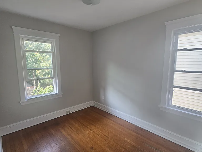 239 Hamilton St #B — Photo 3