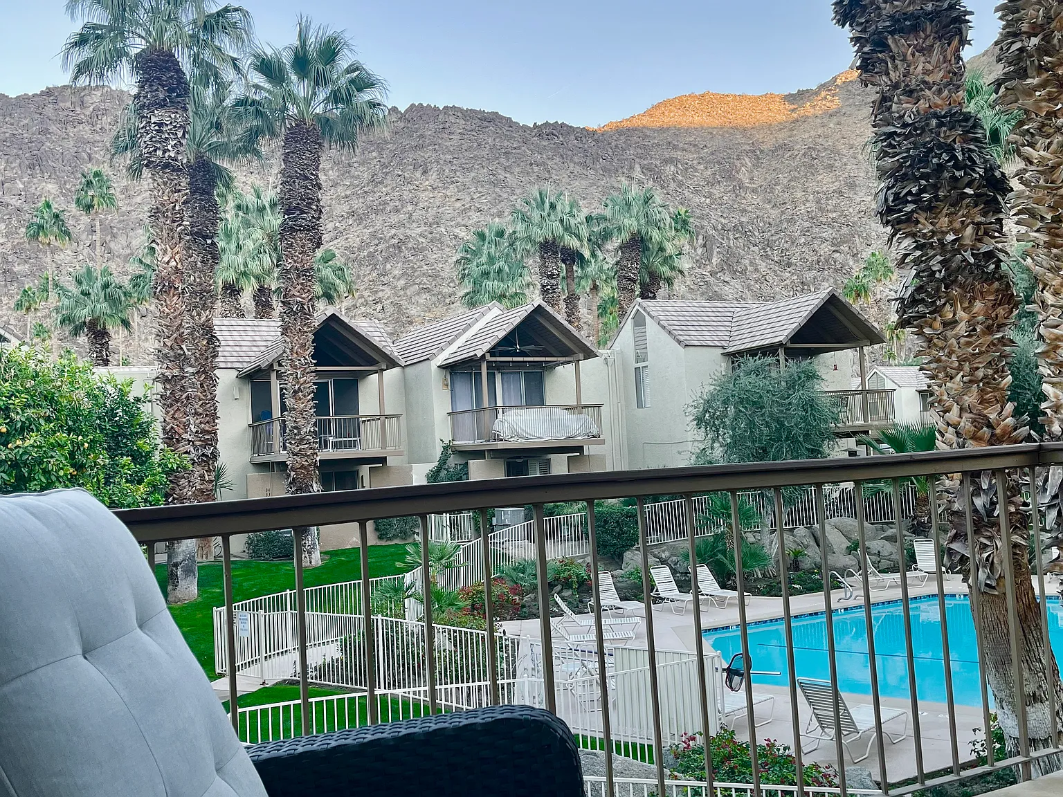 1 bed, 576 sqft, $1,900 — Photo 1