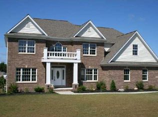 4370 Thoroughbred Loop, Erie, PA 16506