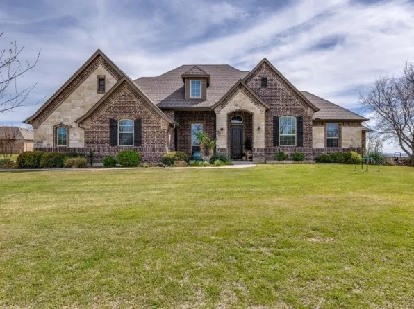 537 County Road 4270, Decatur, TX 76234