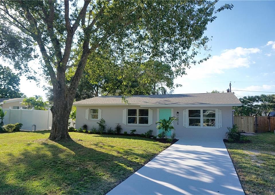 1st image of 2328 Amanda Dr