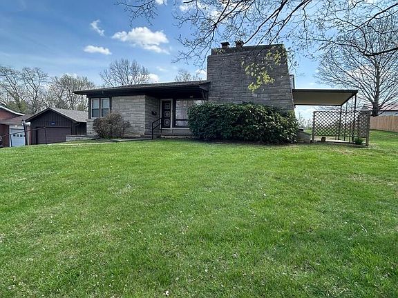 2nd image of 304 Crume Rd