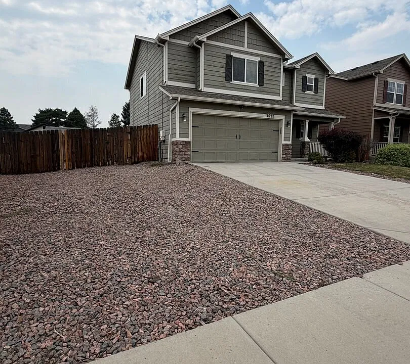 3620 Desert Willow Ln