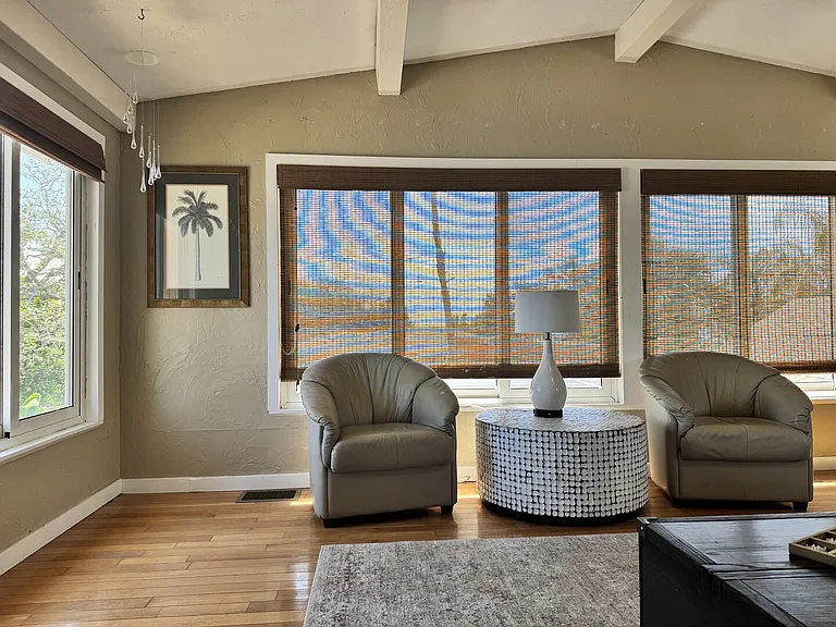 Magnolia Ave — Photo 19