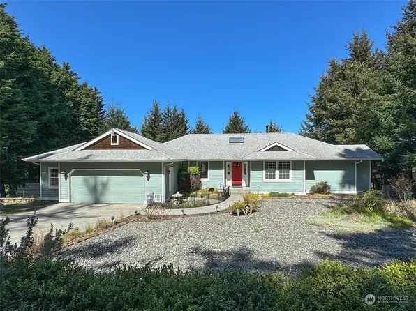 110 Henkes Road, Sequim, WA 98382