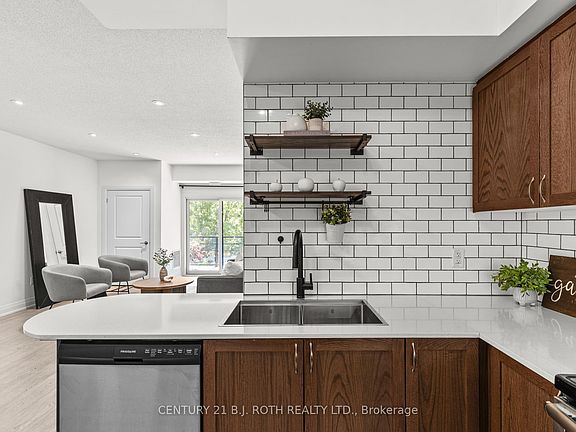 5th image of 304 Essa Rd #510