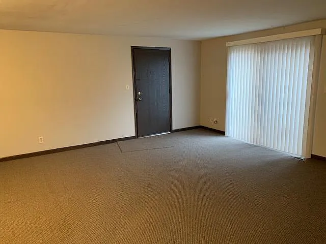 881 Gettysburg Dr #3 — Photo 5