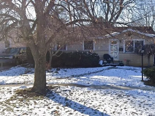 7005 Daryll Dr, Flint, MI 48505
