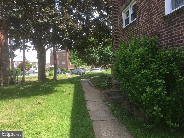 822 Derwyn Rd #2 — Photo 3
