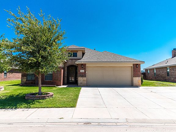 3rd image of 504 Nolan Ryan Dr