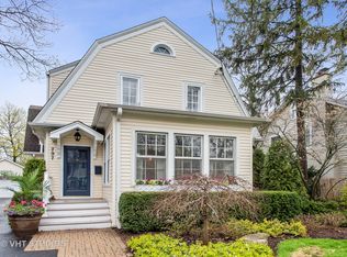 797 Walden Rd, Winnetka, IL 60093