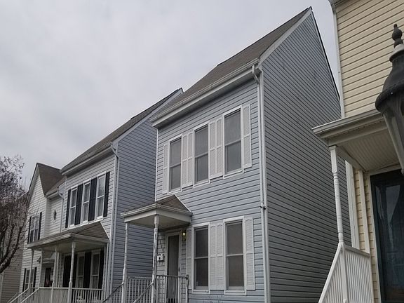 2nd image of 1905 Porter St
